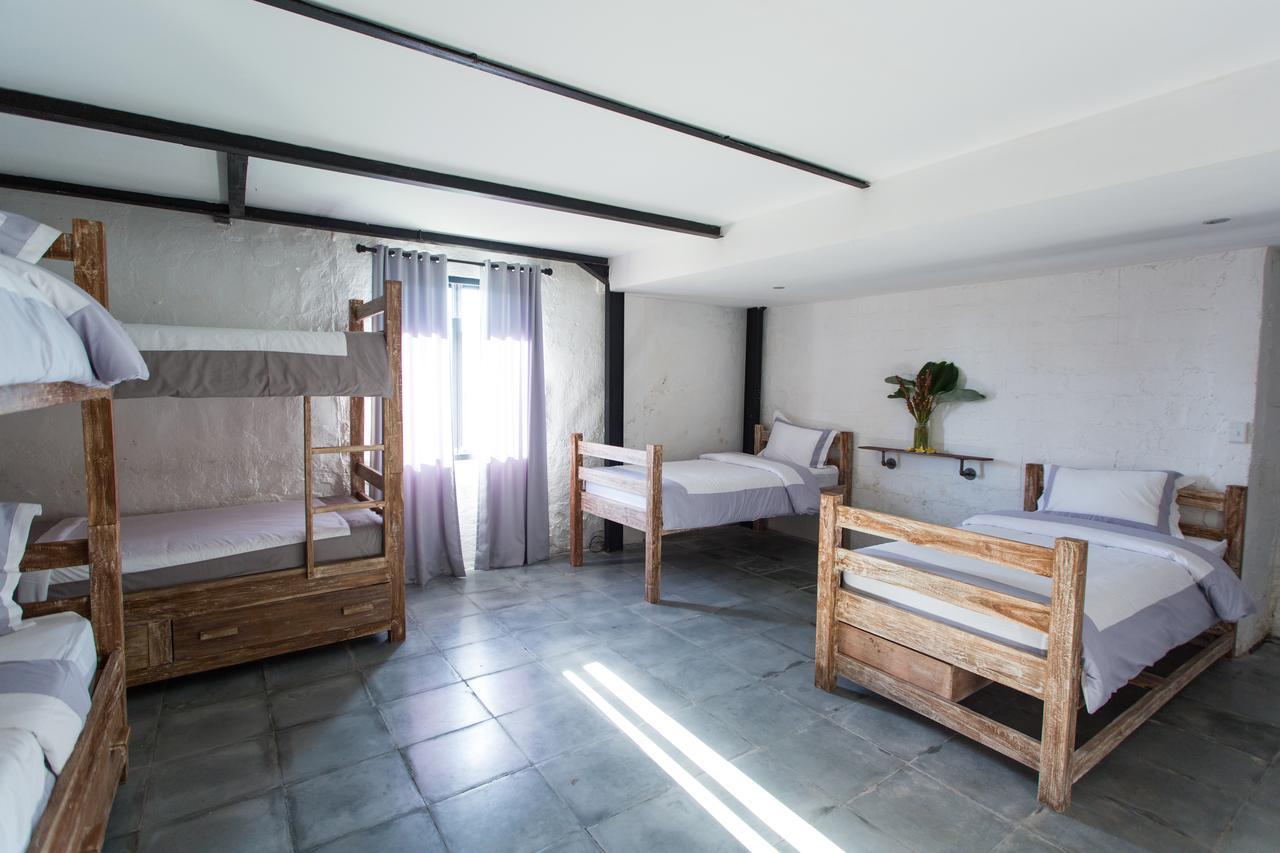 Takeoff Surf Camp & Hotel Canggu (Bali) Exterior photo