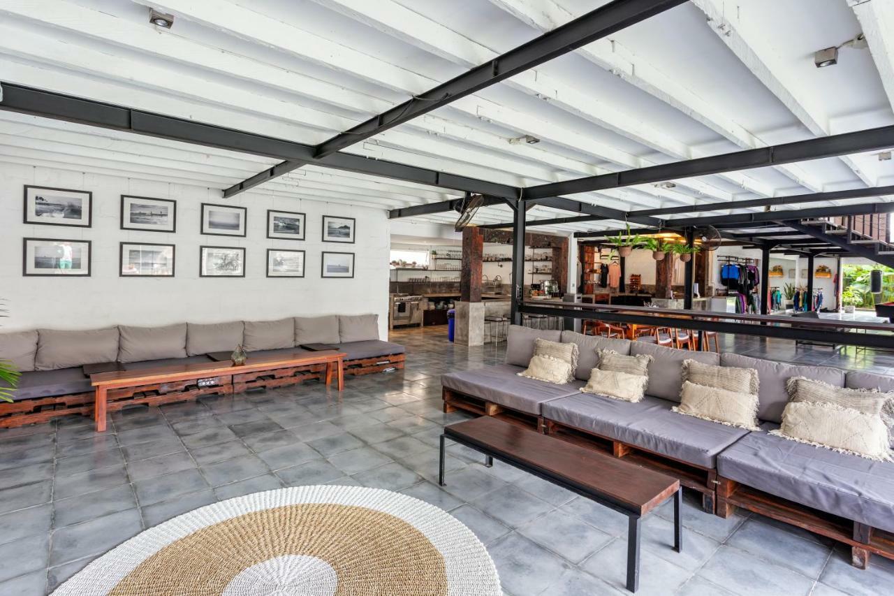 Takeoff Surf Camp & Hotel Canggu (Bali) Exterior photo
